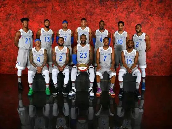 处于领先地 处于领先地